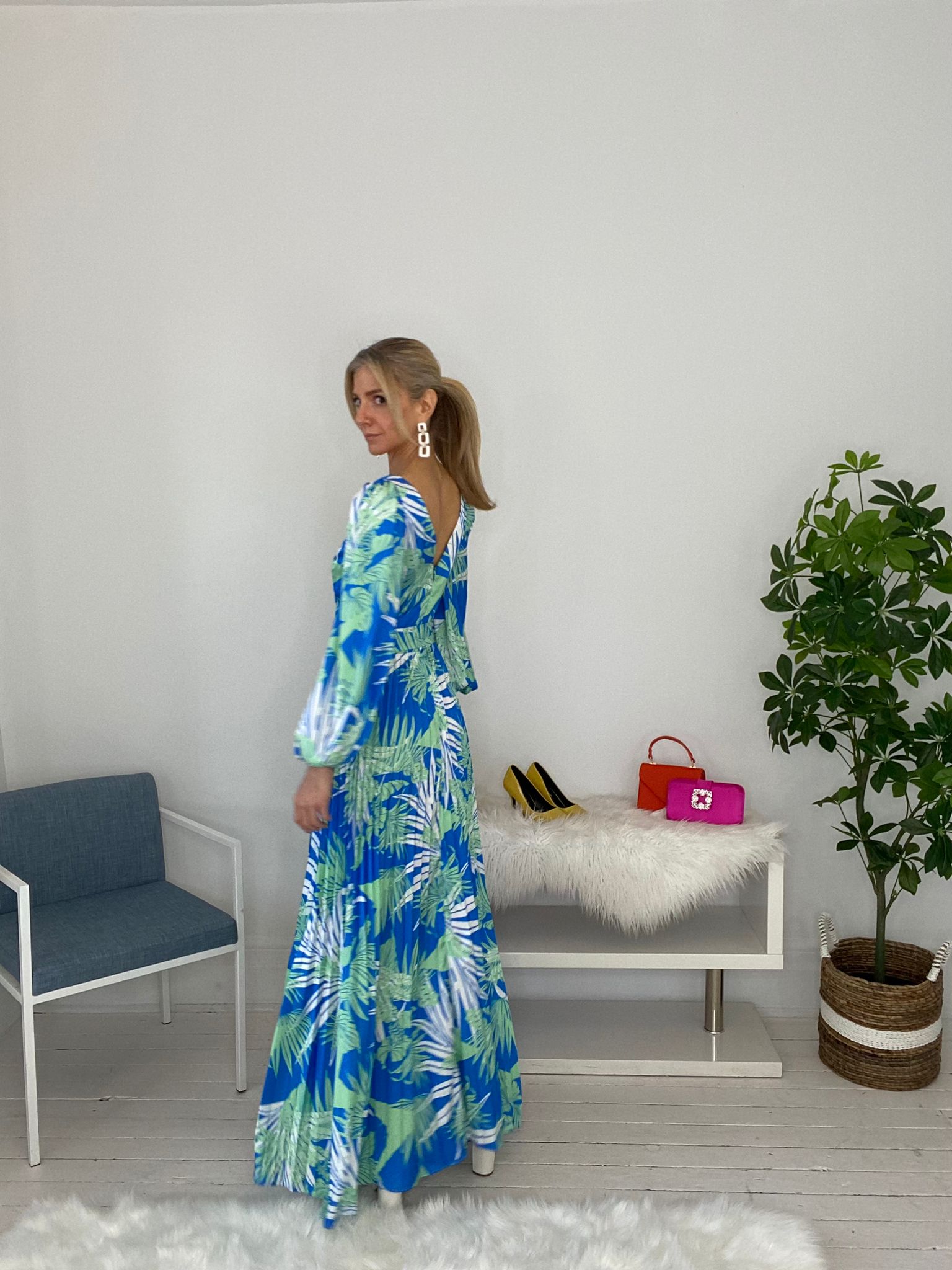 2230100 DRESS