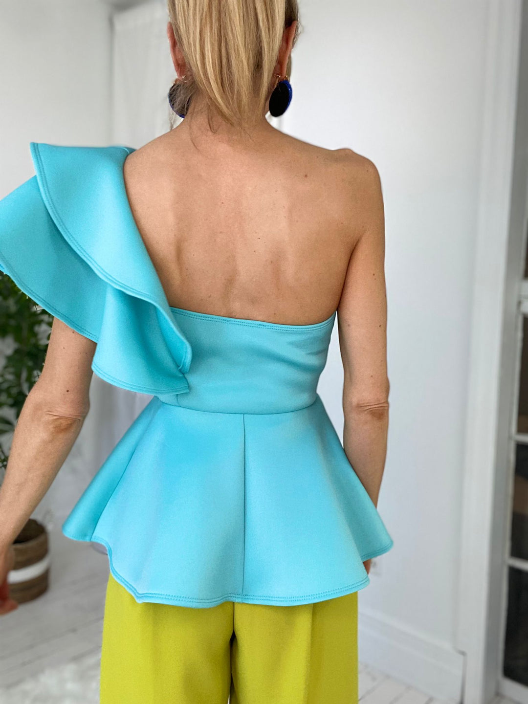 4230009 TOP