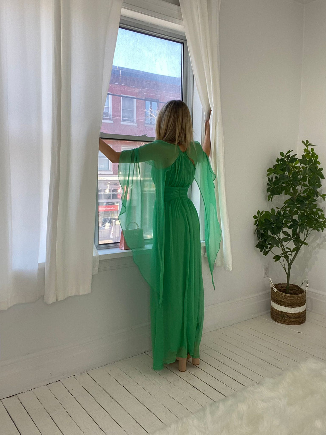 4230160 DRESS