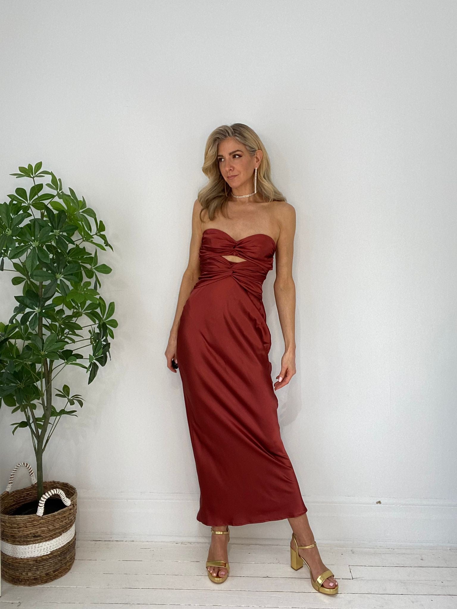 8230017 DRESS