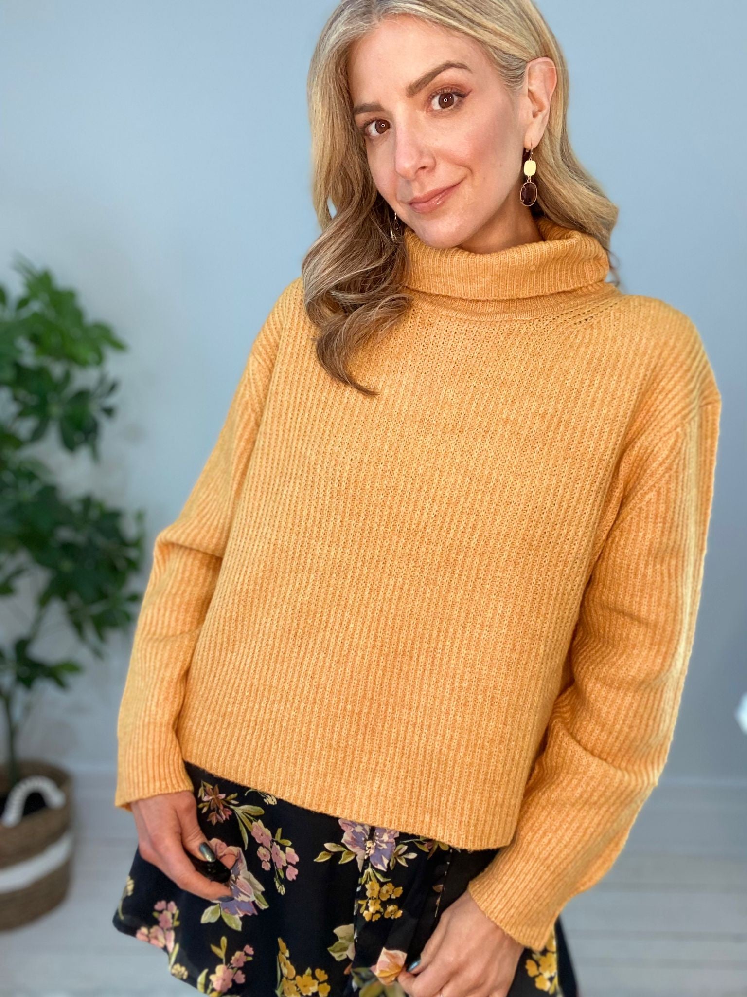 11230127 SWEATER