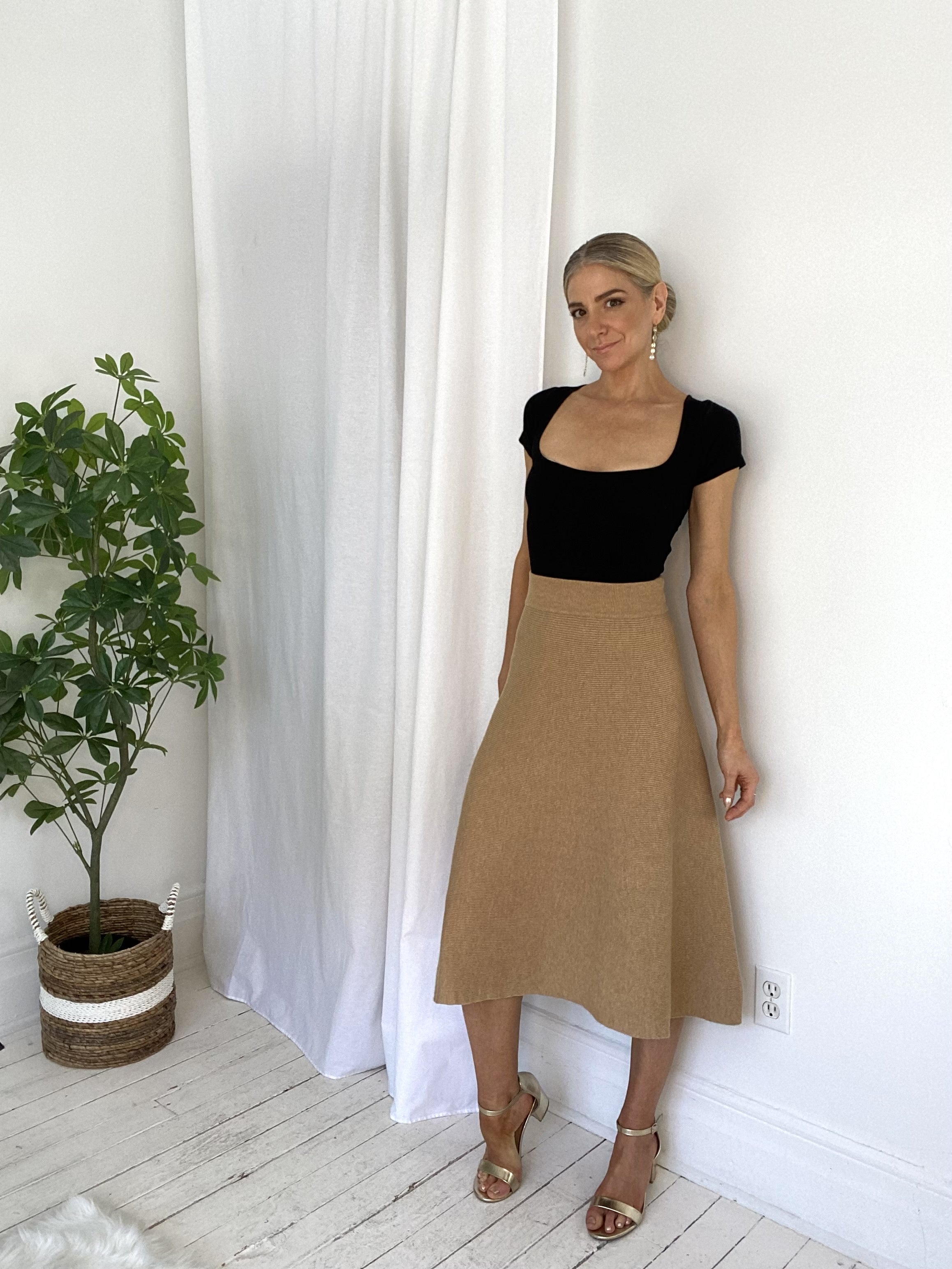 9220180 SKIRT